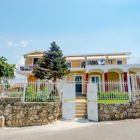 شقة Apollo Retreat أرغوستولي المظهر الخارجي الصورة